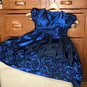 Amazing deep blue dress